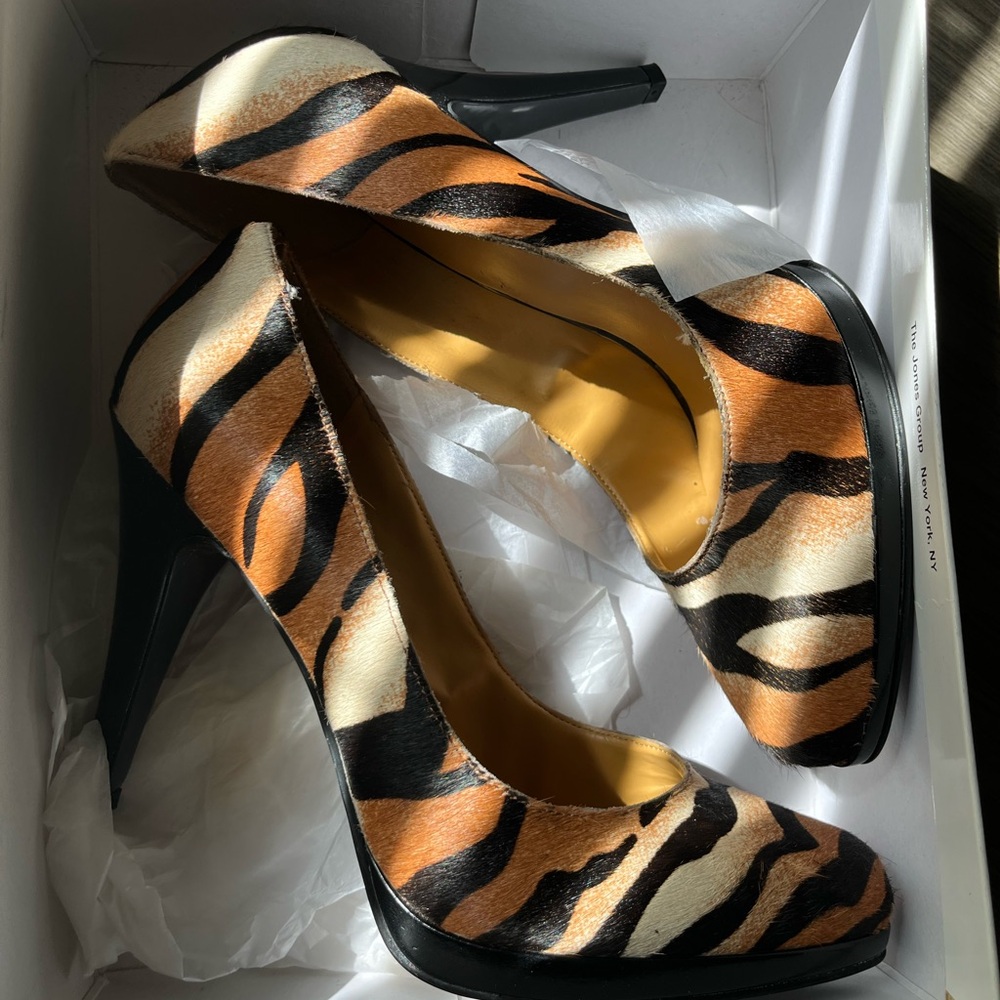 NWROCHA Nine West 8 1/2 only worn once